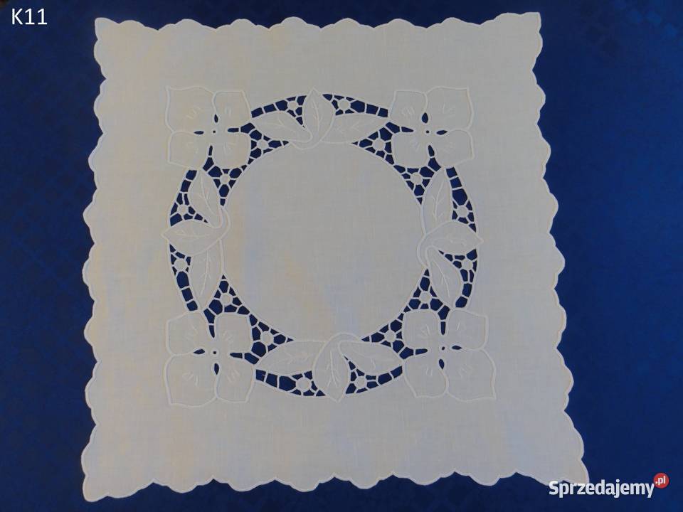 Serwetki białe wyszywane haft Richelieu sprzedam