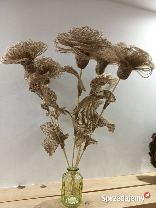 Kwiaty z naturalnej juty Kompozycje kwiatowe