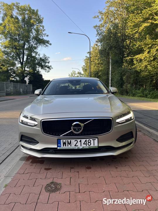Volvo S90 T6 Momentum Bowers Wilkins szyberdach bluetooth