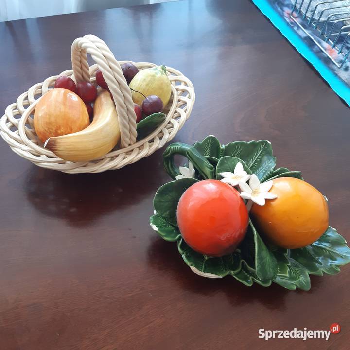 Dekoracje imitujące owoce wykonane z tworzywa Ostrołęka