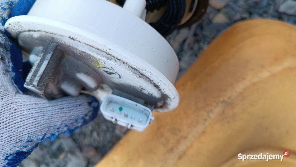 Pompa paliwa pompka Nissan Primera P12 18 Radłów