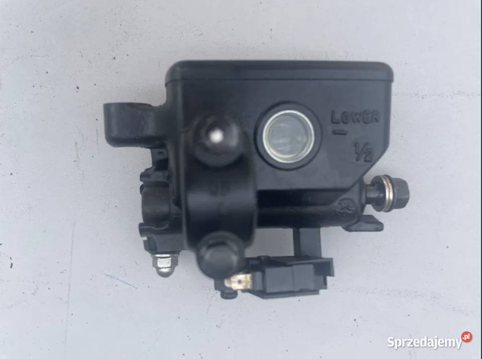 pompa hamulcowa lewa Honda NC 750 Integra