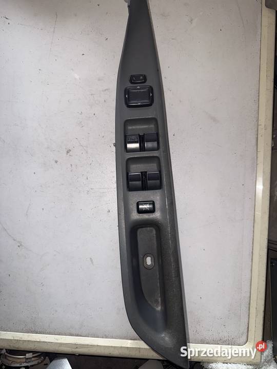 Panel sterowania szybami Mazda 6
