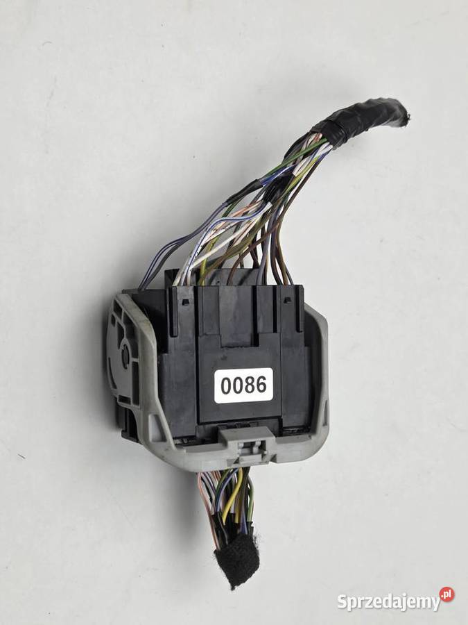 FORD FOCUS MK4 WTYCZKA KOSTKA 86 Janowice