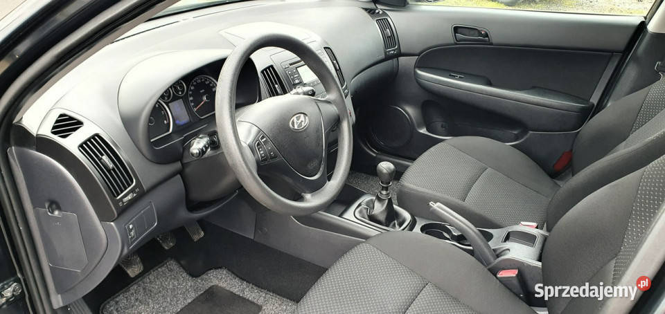 Hyundai i30 Niski przebiegBezwypadkowy zadbane manualna i30 śląskie Przyszowice