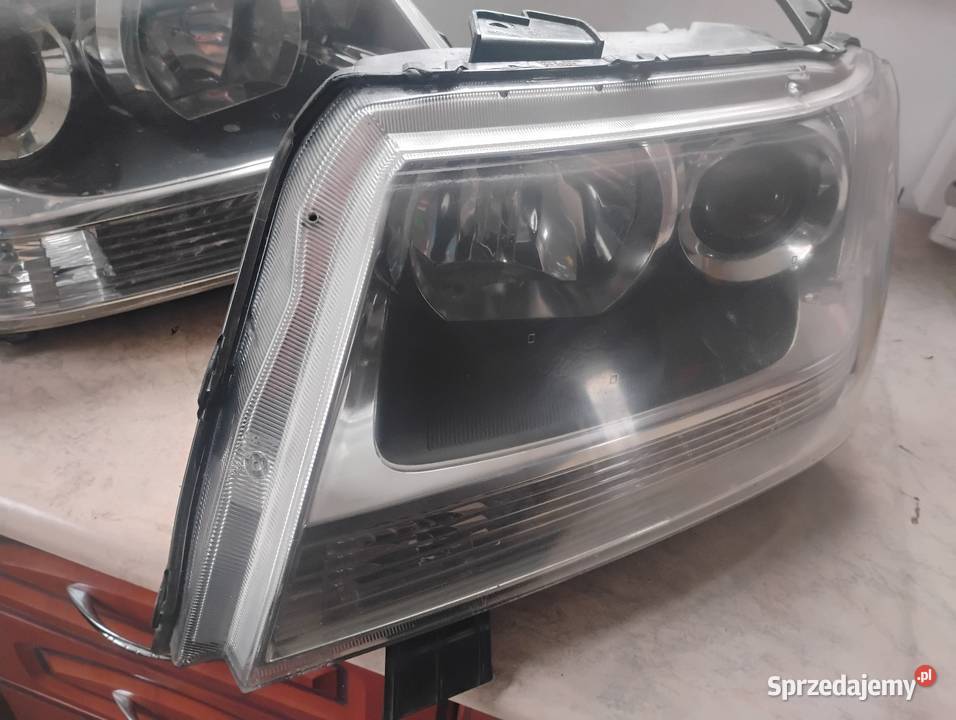 Reflektory ksenon Suzuki grand Vitara 2