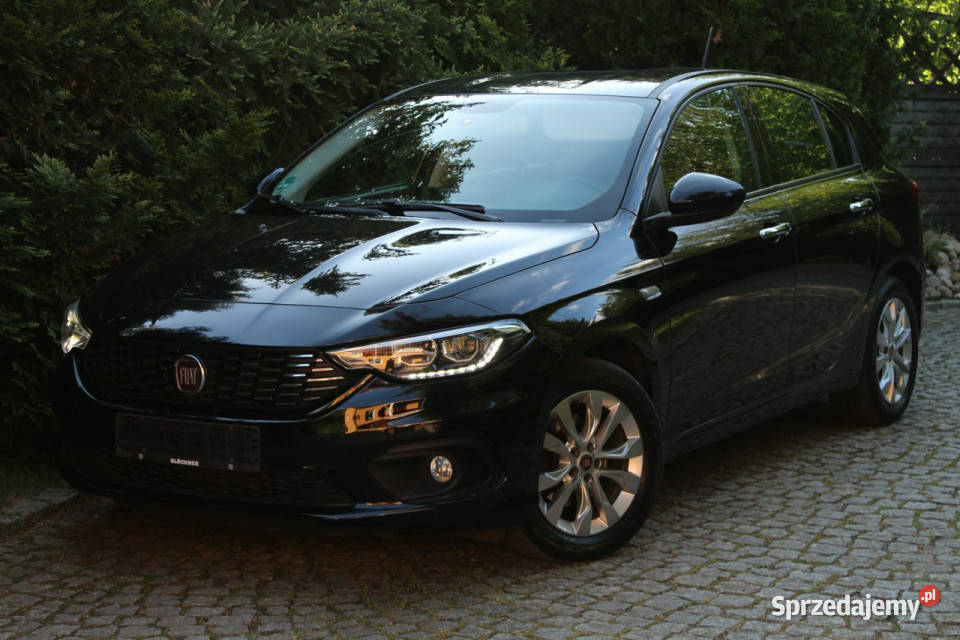Fiat Tipo Lounge Lift 14 Benzyna 117 II 2016 ABS Lubań sprzedam