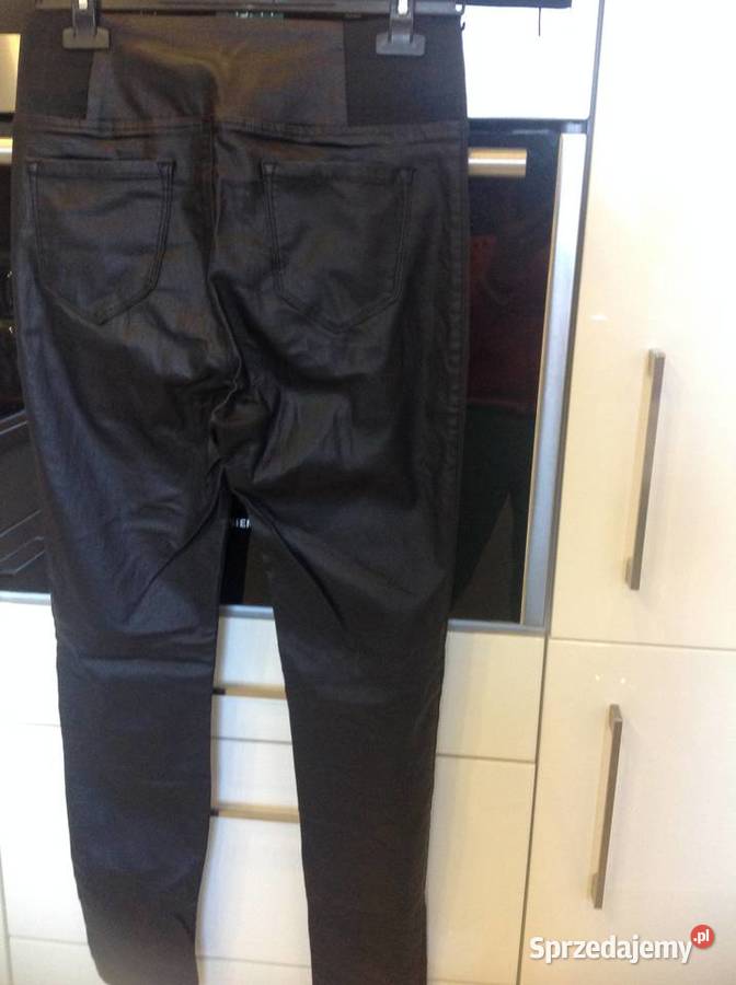 Spodnie Legginsy Woskowane Czarne Damskie 31 czarny Spodnie lubuskie Nowa Sól