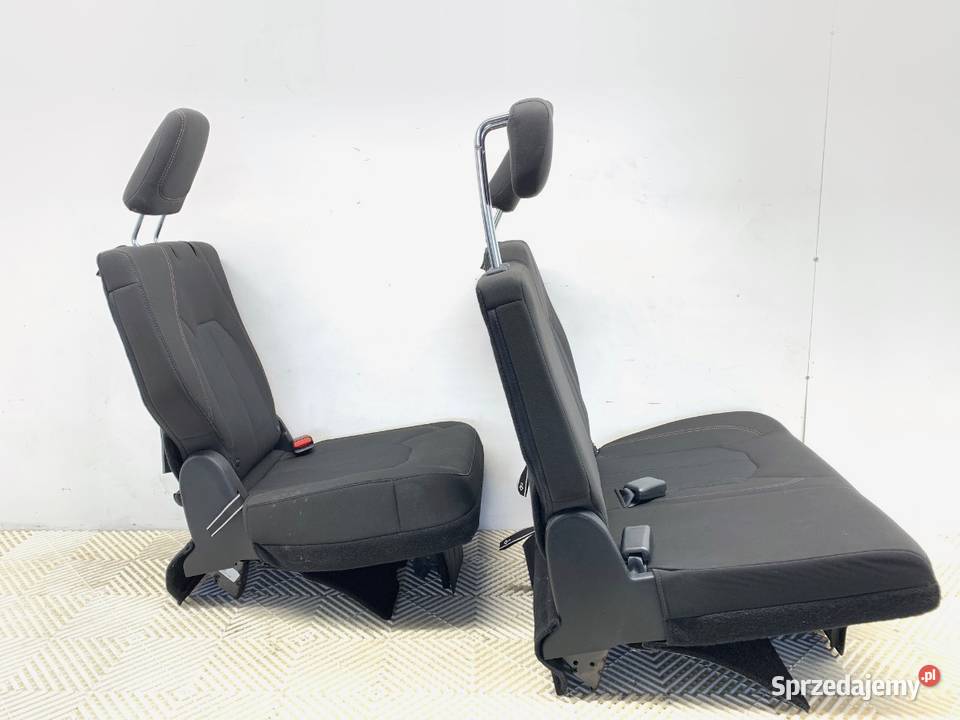 KANAPA TRZECI RZĄD CHRYSLER PACIFICA Minivan