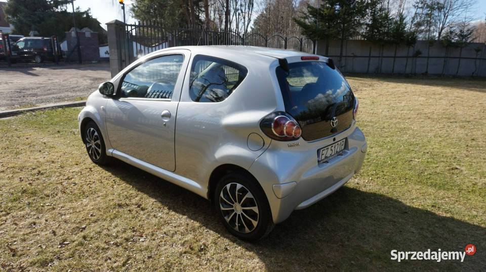 Toyota Aygo super stan Gwarancja I 20052014 Rok produkcji 2010 lubuskie