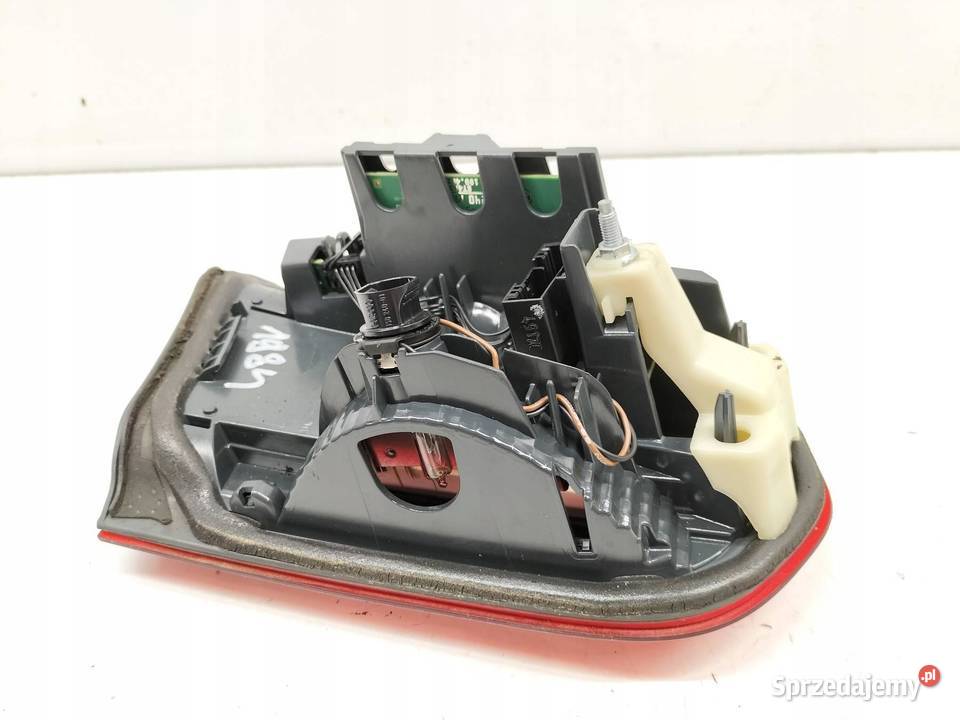 LAMPA TYŁ W KLAPĘ PRAWA KOMBI LIFT 8736912007 świętokrzyskie