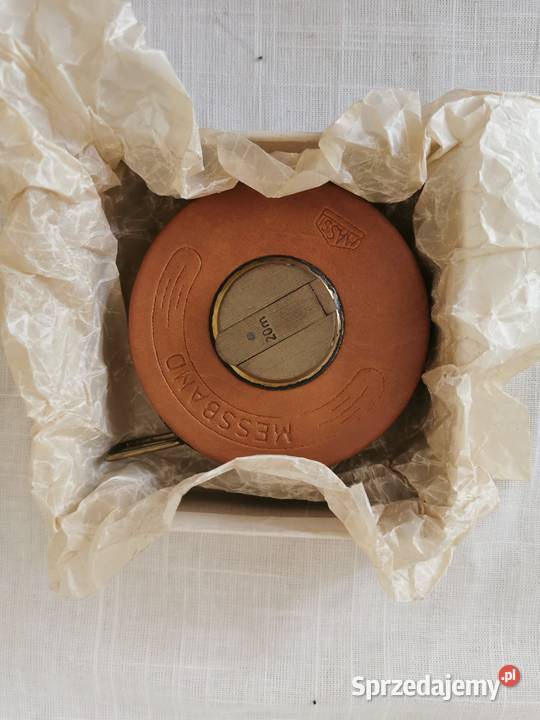 Stalowa zwijana taśma miernicza produkcji NRD o Jaworzno