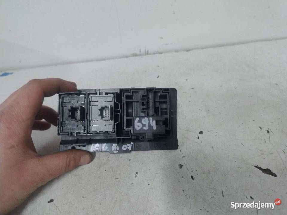 PANEL REGULACJI ŚWIATEŁ ESP RENAULT LAGUNA III osobowe