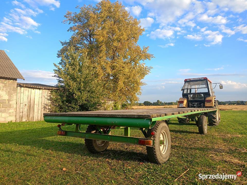 Przyczepa do sianasłomy Przyczepy rolnicze Skrobów