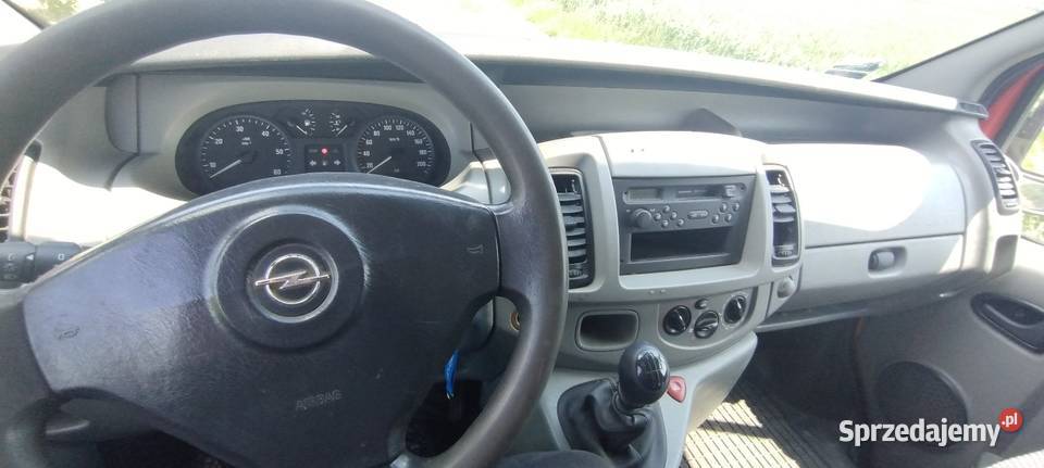 Opel Vivaro 100KM Opel Opel Wronów