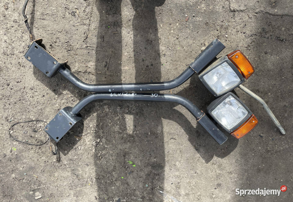DeuztFahr Agrovector 307 lampy przednie sprzedam