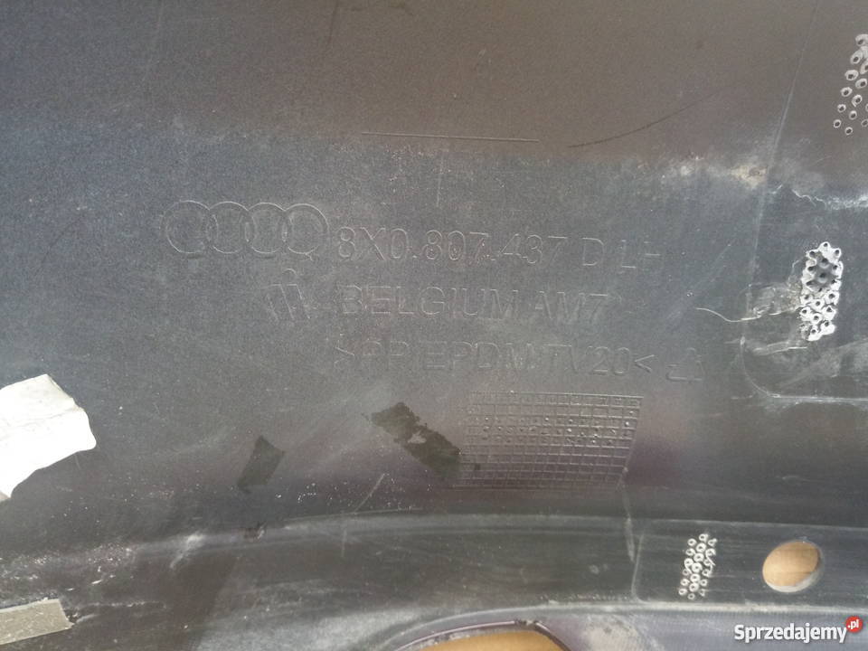 AUDI Q2 LEWA LISTWA DRZWI PRZÓD 81A853959