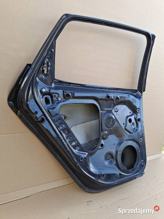 SEAT LEON III 5F HB RZWI LEWY TYŁ LEWE TYLNE Bieleń