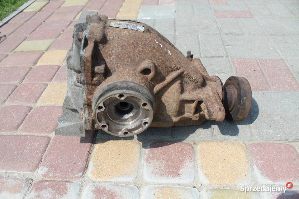 DYFERENCJAŁ DYFER TYL BMW E61 30D 256 7542512 osobowe