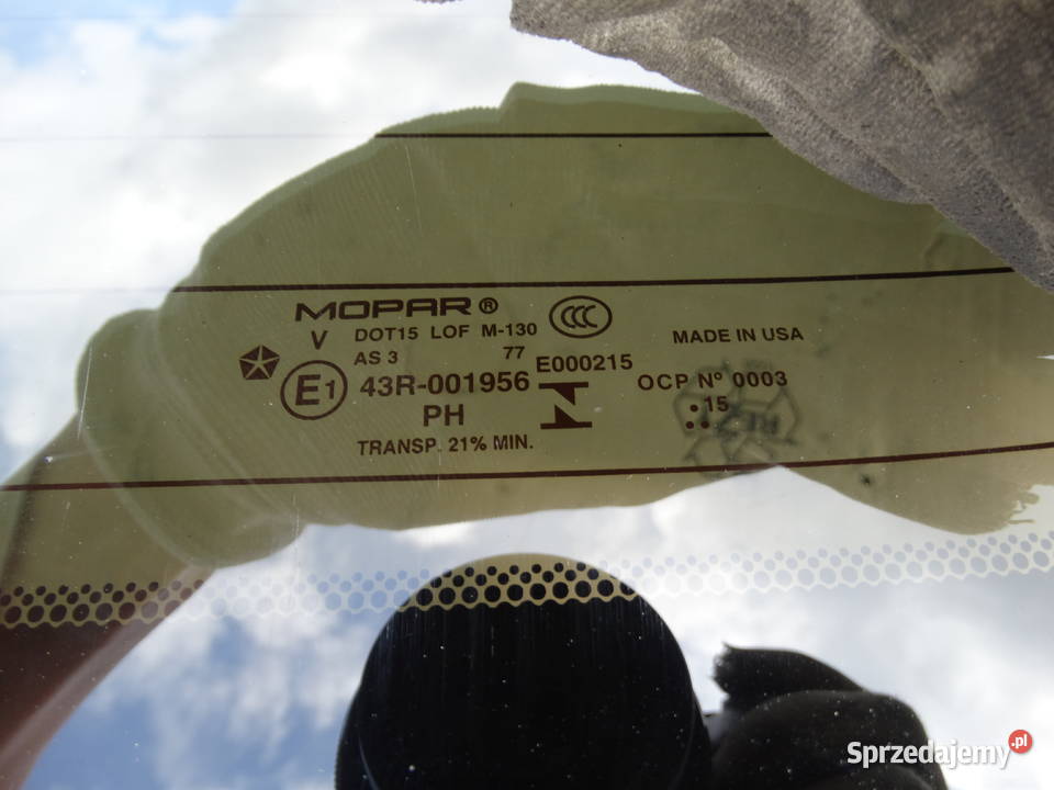 JEEP CHEROKEE 5 V KL SZYBA TYŁ TYLNA W KLAPĘ terenowe Łosieniec