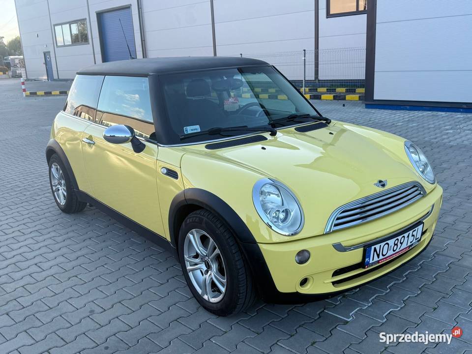 Mini One 16 benzyna 2004 r 144 000 Żółty Olsztyn sprzedam