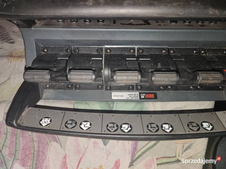 Sprzedam pilot do sterowania Hiab Szydłowiec