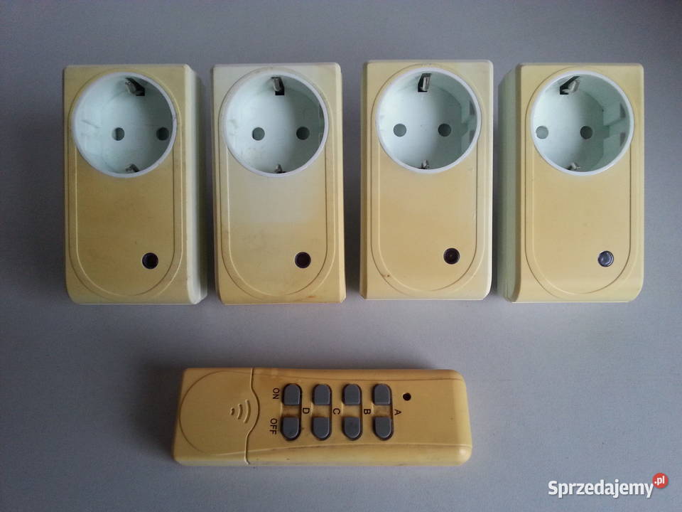 Gniazdo elektryczne na pilot sprzedam