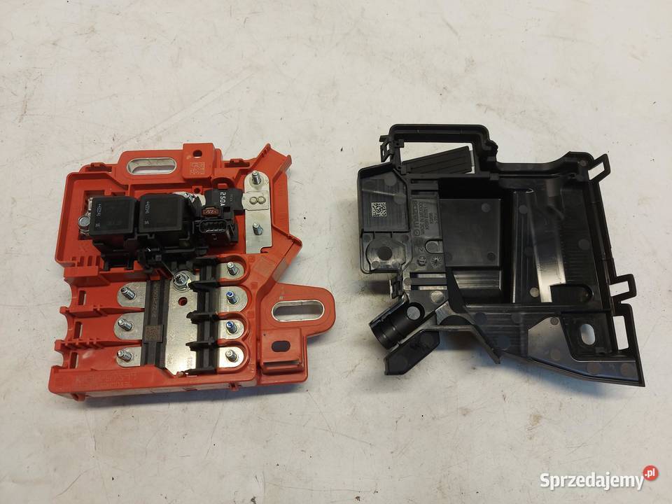 Mazda CX60 2023 klema akumulatora plusowa oryg