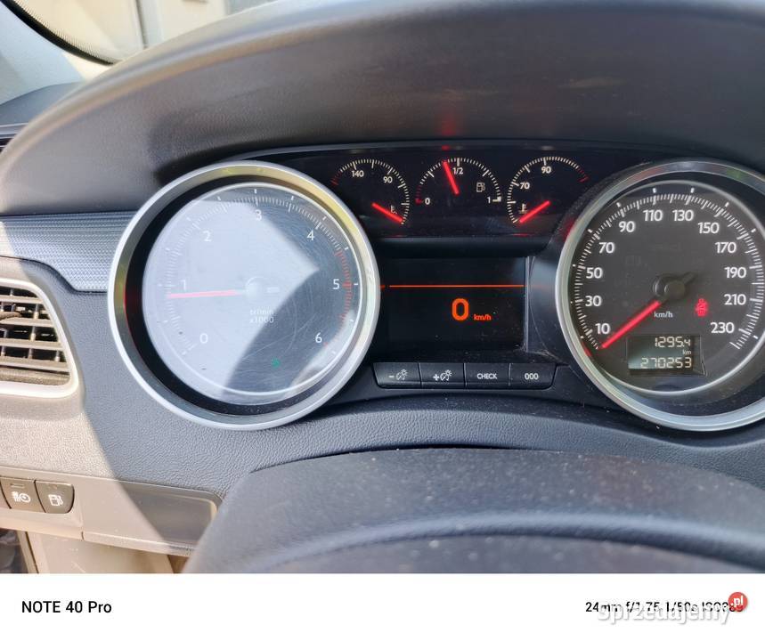 Peugeot 508 2011 16 HDi 270 Do poprawek manualna Samochody osobowe Waśniów