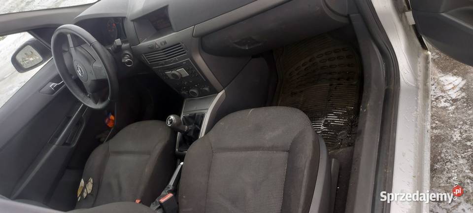 Opel Astra H Kombi 2004r 17CDTi Manual DB Stan Wałcz