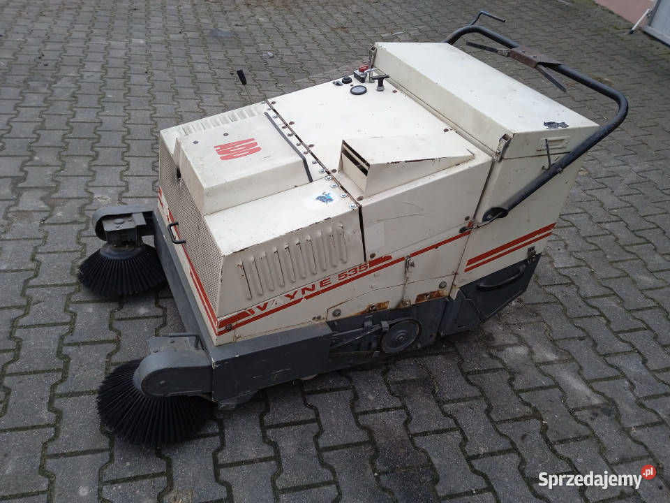 Zamiatarka samojezdna spalinowa do kostki betonu warmińsko-mazurskie sprzedam