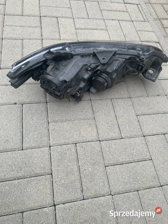 Lampa Prawa Mitsubishi Outlander Pleszew