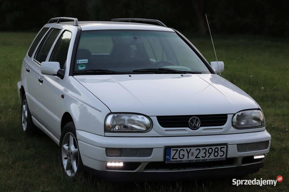 VW golf 3 98 klima mały przebiegzero rdzy Trzebiatów
