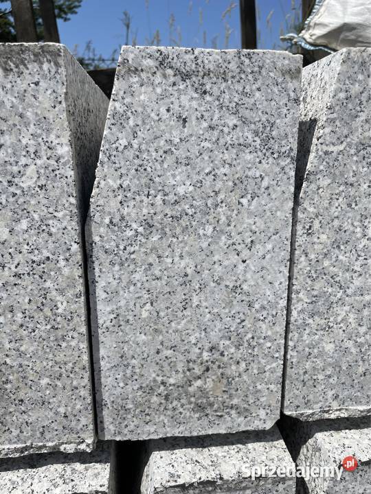 Krawężnik Drogowy 1530100 Granit Płomieniowany