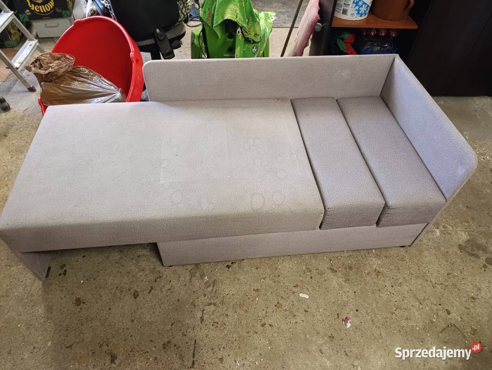Sprzedam kanapę rozkładaną 63cm Ozorków