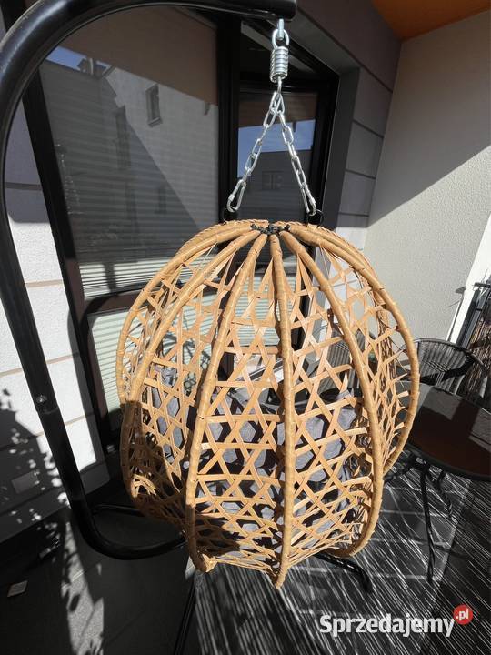 Fotel wiszący wolnostojący kokon sprzedam