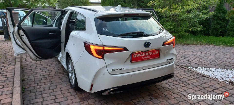 Toyota Corolla LIFT 140 Kamera cofania Navi wielofunkcyjna kierownica Samochody osobowe