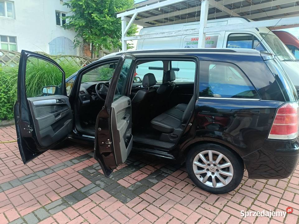 Opel Zafira B 18 LPG 7 Osobowy Bierawa