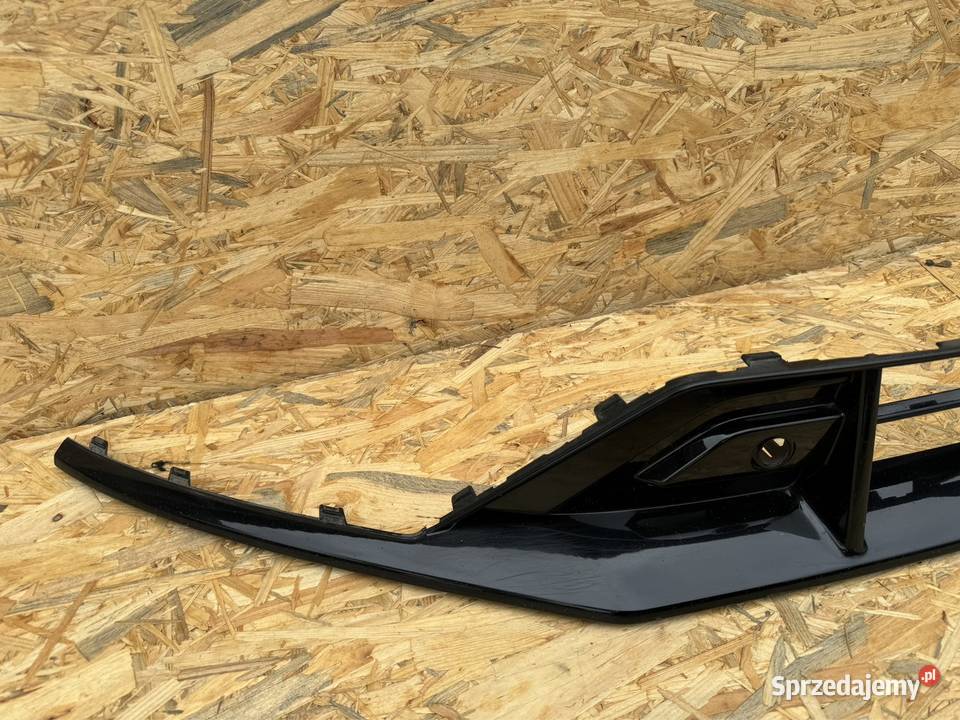 Środkowa kratka zderzaka przód v60 s60 18 Rok produkcji 2021 Sieraków