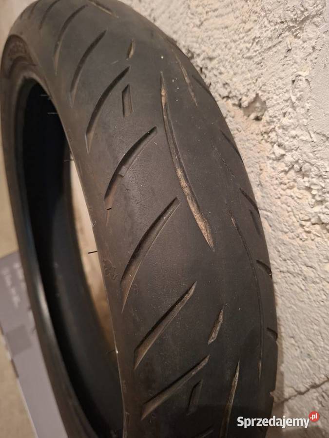 Opona Metzeler 1207018 roadtec przód Złotoryja