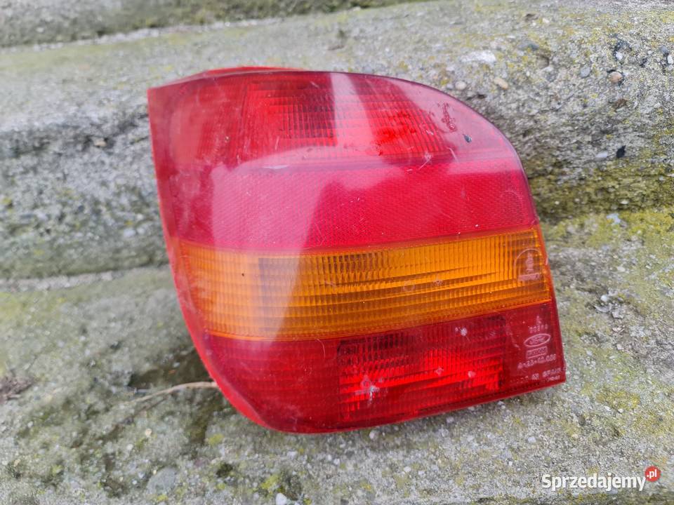 Ford Fiesta lewy tył lampy tylne Żory