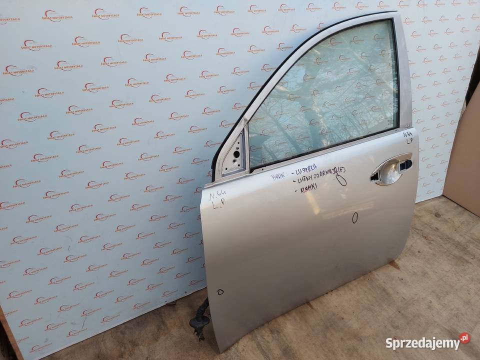 MITSUBISHI L200 07r drzwi lewe przód 190 Kielce sprzedam