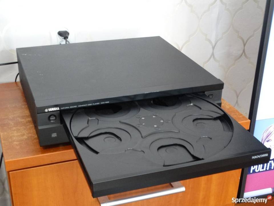 Odtwarzacz Yamaha CDC585 ładny i sprawny WYSYŁKA Jasło