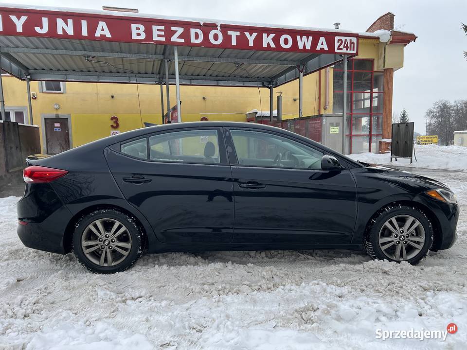 Hyundai Elantra model 2017 zamiana