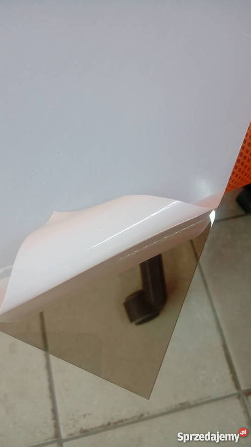 Poliwęglan dymiony gr 3 mm wymiar 902 x 562 mm Radwanice