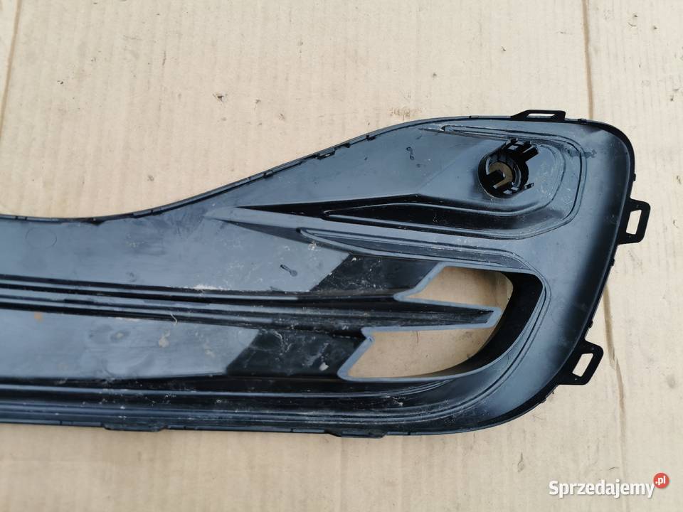 Kratka zderzaka przód prawa rh Focus mk4 lift osobowe Sieraków