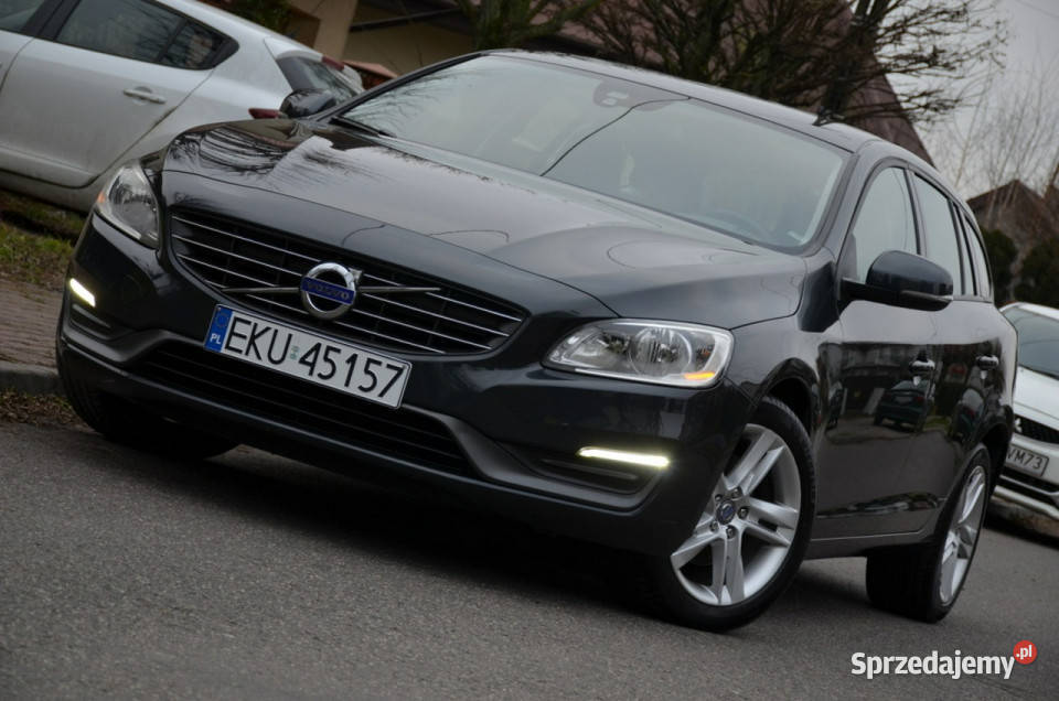 Volvo V60 SUPER STAN 16D2 114 Serwis Lift LED łódzkie sprzedam