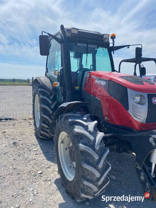 Używany Ciągnik rolniczy HATTAT T4110 4WD