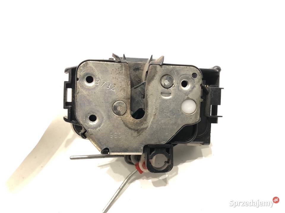 ZAMEK DRZWI LEWY PRZÓD FIAT 500 Hatchback