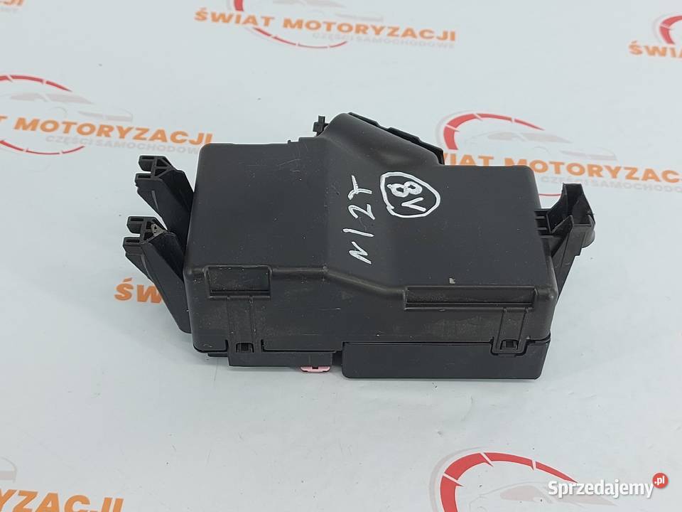 OPEL ASTRA K 16 CDTI 18r skrzynka bezpieczników Kielce